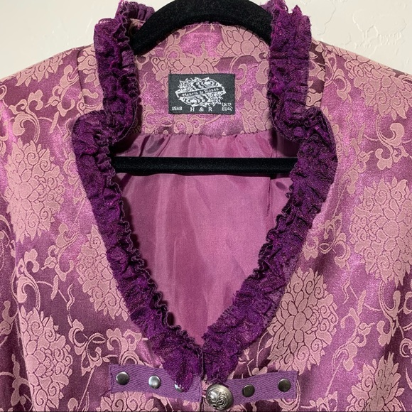 Hearts & Roses Brocade Victorian Jacket - Picture 3 of 3